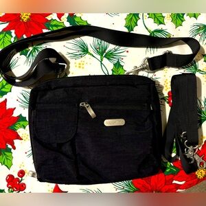 Baggallini Crossbody Bag Black Nylon Medium Travel Purse Lightweight RFID NWT